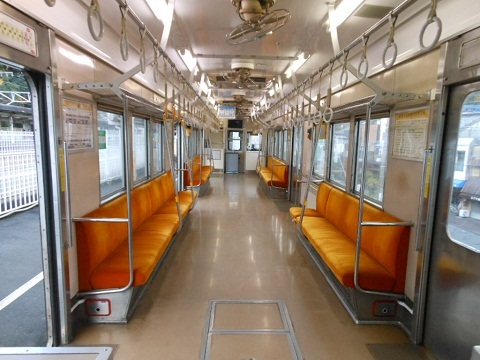 oth-train-728.jpg