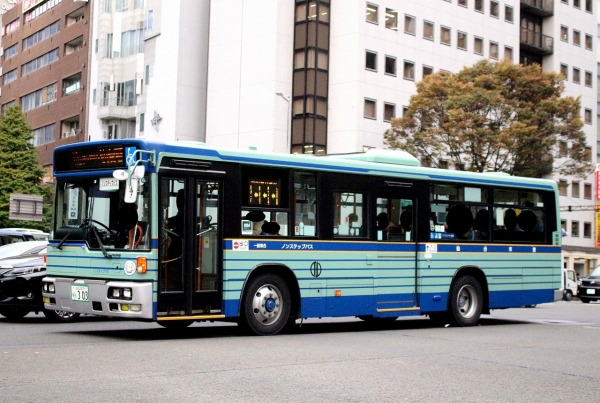 仙台230あ･303