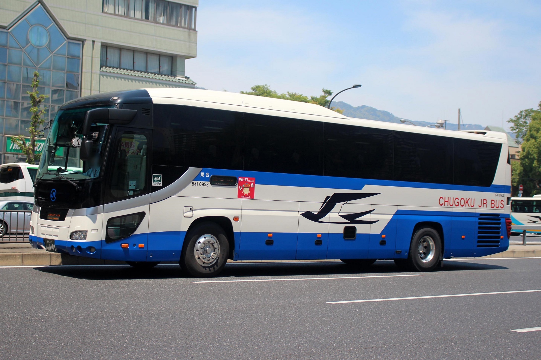 中国JRバス 641-0952