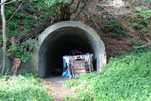 積丹町茶津トンネル (1)