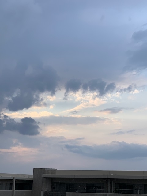 雨雲と青空IMG_1173
